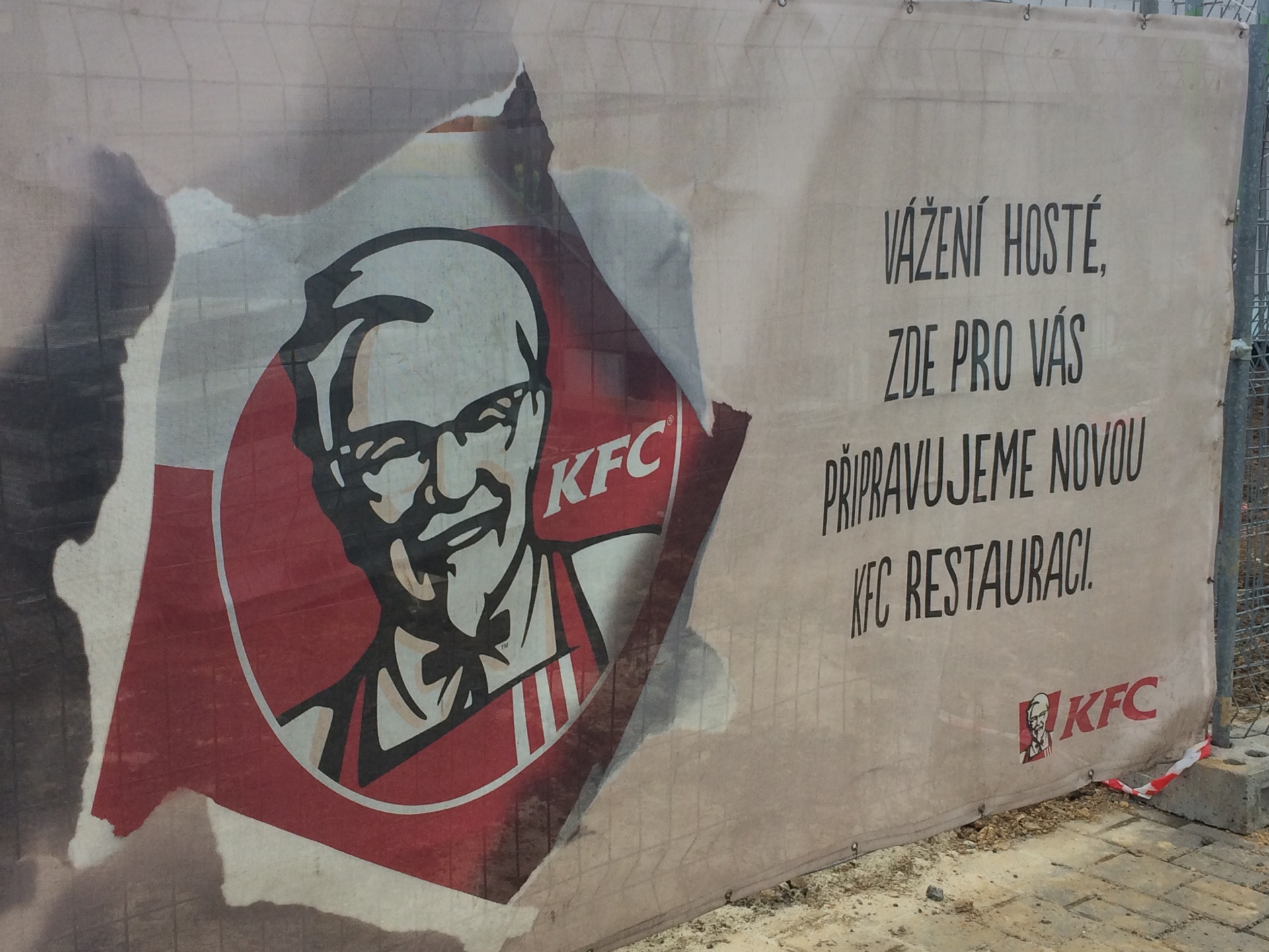 Výstavba restaurace KFC